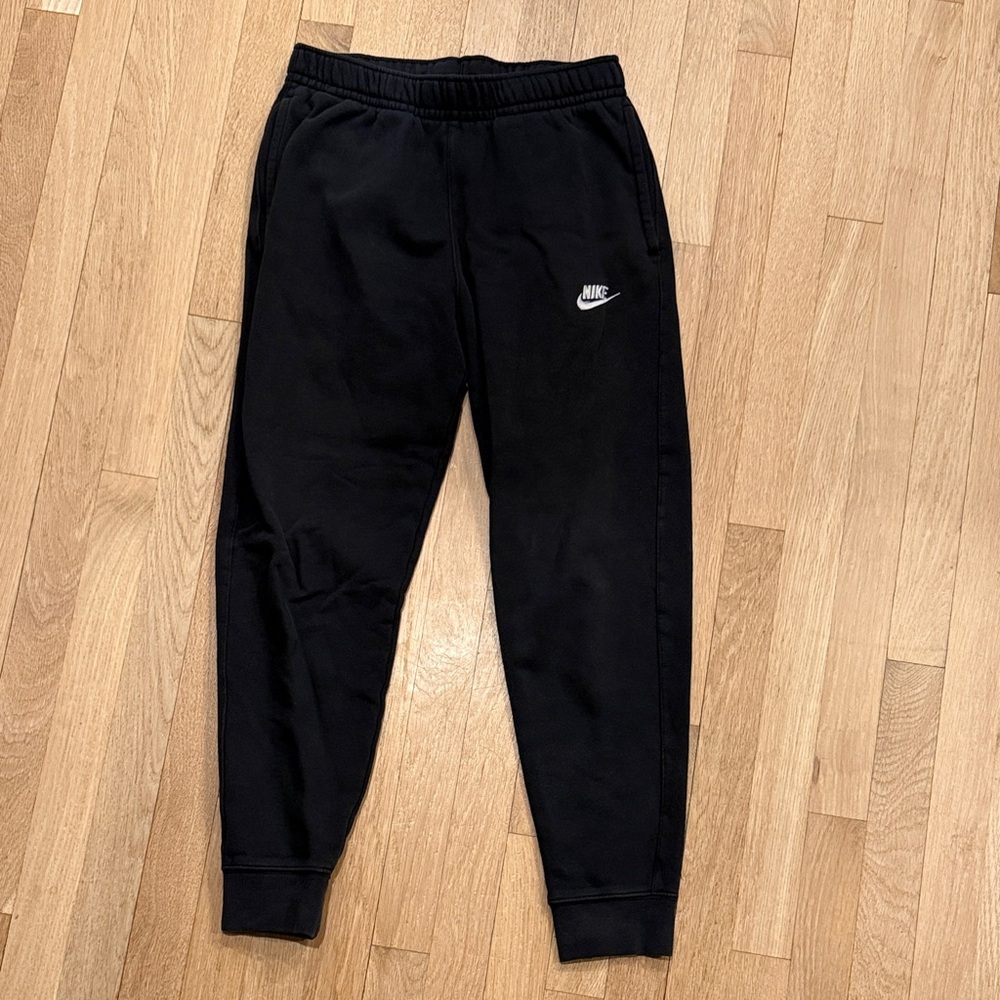 Nike Men’s sweatpants size small